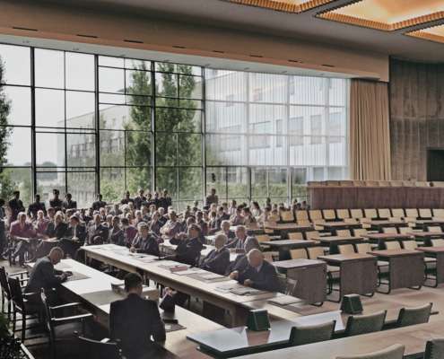 45.17_Bonn_Plenarsaal_final